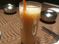 草莓养乐多-汤家茗苑·精致私房菜(白沙店)