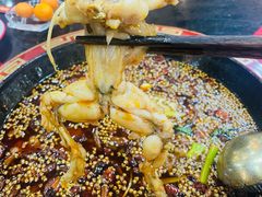 -烧哥美蛙肥肠鱼火锅·十五年社区店