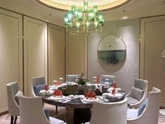 -芳华茶餐厅