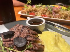 -JINNS锦时 steak&pizza(浸信会礼拜堂旧址店)