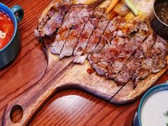-列娜餐厅
