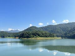 -孔雀湖生态旅游区