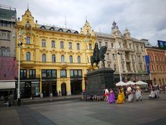 -耶拉契奇总督广场