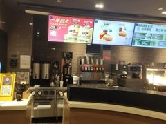 -麦当劳(金稻田路餐)