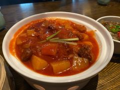 土豆番茄炖牛腩-粗茶淡饭·隐庐私厨(东亭店)