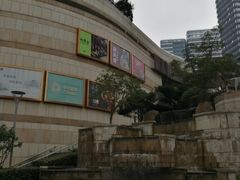 -圆融星座购物中心