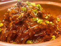 -有红鸡毛店·川菜(建设路店)