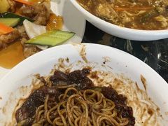 -桃园中华料理炸酱面(燕儿岛路店)