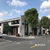 网红打卡集装箱星爸爸,建筑有点帅气哟!