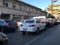 -北京积水潭医院-停车场