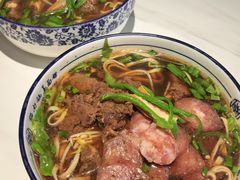 红烧牛肉面-镇南锅盖面馆(解放路店)