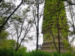 -玲珑塔公园