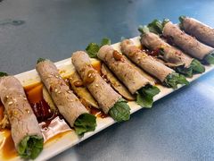 薄荷牛肉卷-滇越乘象云南餐厅(豆各庄店)