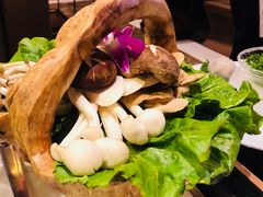 -捞神汤物料理(正大广场店)
