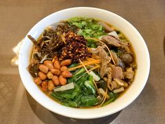 -湖泉水云间餐厅·弥勒地道菜(B座店)