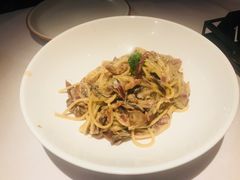 -阿妮叶李(光谷世界城店)