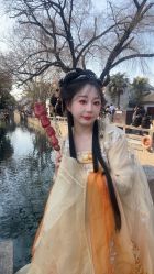 -一揽芳华汉服旗袍体验馆(拙政园店)