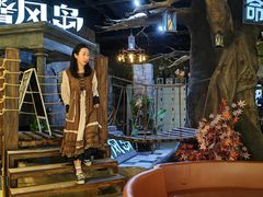 -暴风岛沉浸式体验馆(百联世纪店)