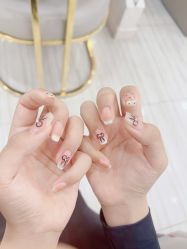 -雅洁美甲美睫