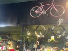 -出走咖啡·面包(宋庄店)