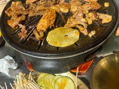 -胡悦里韩式烤肉(芝罘万达广场店)