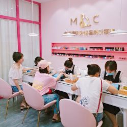 -蜜丝卡伦美甲美睫半永久