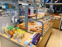 -好利来(八里庄店)