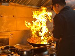 -佬缸炮江湖川菜(玉林店)