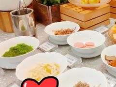 -上海浦东中心万枫酒店