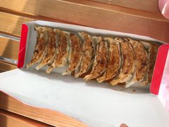 饺子-551蓬莱(JR京都駅店)