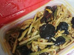 -宏状元现熬粥·京味菜(五棵松店)