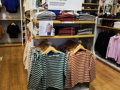 -优衣库(唐山爱琴海购物公园店)