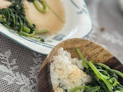 -天天向上素食餐厅(五台山店)