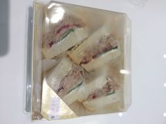 洋蔥金槍魚三明治-好利来(亦庄国融店)