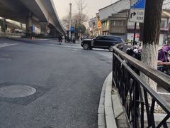 -东伊顺(高银街店)