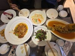 -闫府私房菜·老字号(恒隆店)