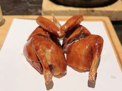 玻璃靓乳鸽-汤城小厨•粤菜•靓汤(苏州街店)