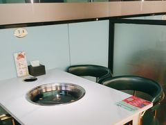 -佰人王串串香火锅(洋珠巷店)