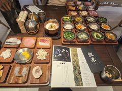 -银米·云南传统过桥米线(双廊黑金冠店)