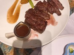 -QUEEN'S DAY女王餐厅(紫光花园店)