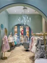 -奈尔宝·儿童乐园·亲子餐厅(华采天地店)