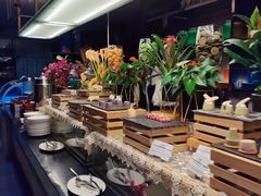 自助取餐区-唐拉雅秀酒店-西锦汇空中BBQ·思创餐厅