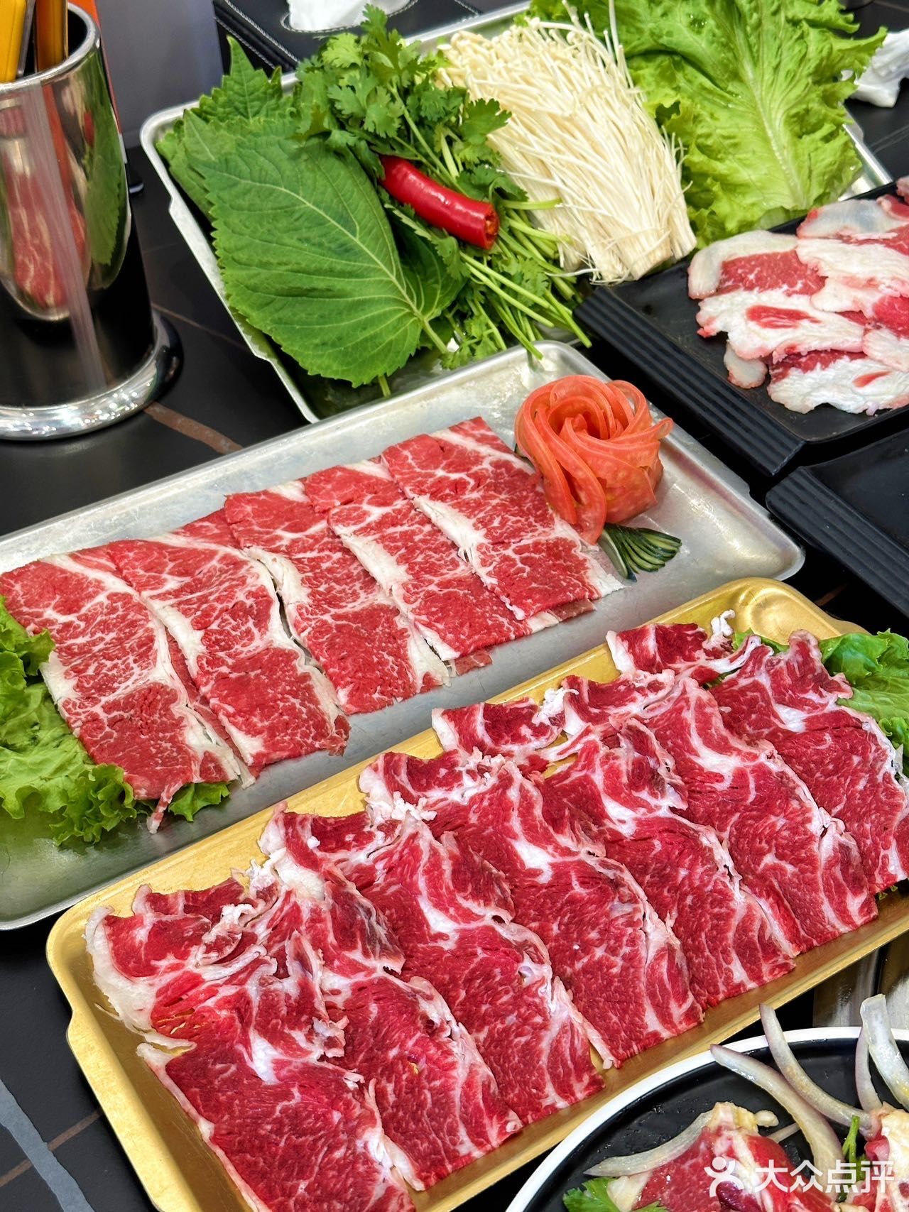 在青岛|吃烤肉首选来热炭！吃齐齐哈尔烤肉就来热炭！
