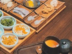 -银米·云南传统过桥米线(双廊黑金冠店)