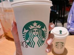 -星巴克(宁波东门银泰店)