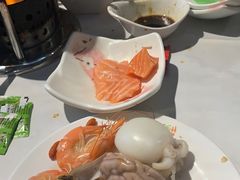 -领鲜活海鲜榴莲自助火锅(东门店)