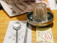 餐具及卡通画烤肉吃法-姜虎东白丁烤肉(虹桥天地店)