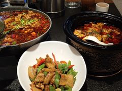 -万重锦·人文川菜馆(骡马市店)