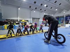 -稚马儿童平衡车自行车俱乐部