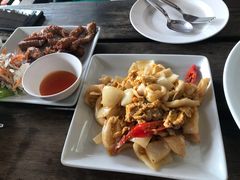 -Green Tree Rest. & Pub